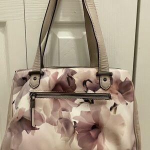 Simply Vera Wang Satchel Purse